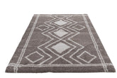 beige rug