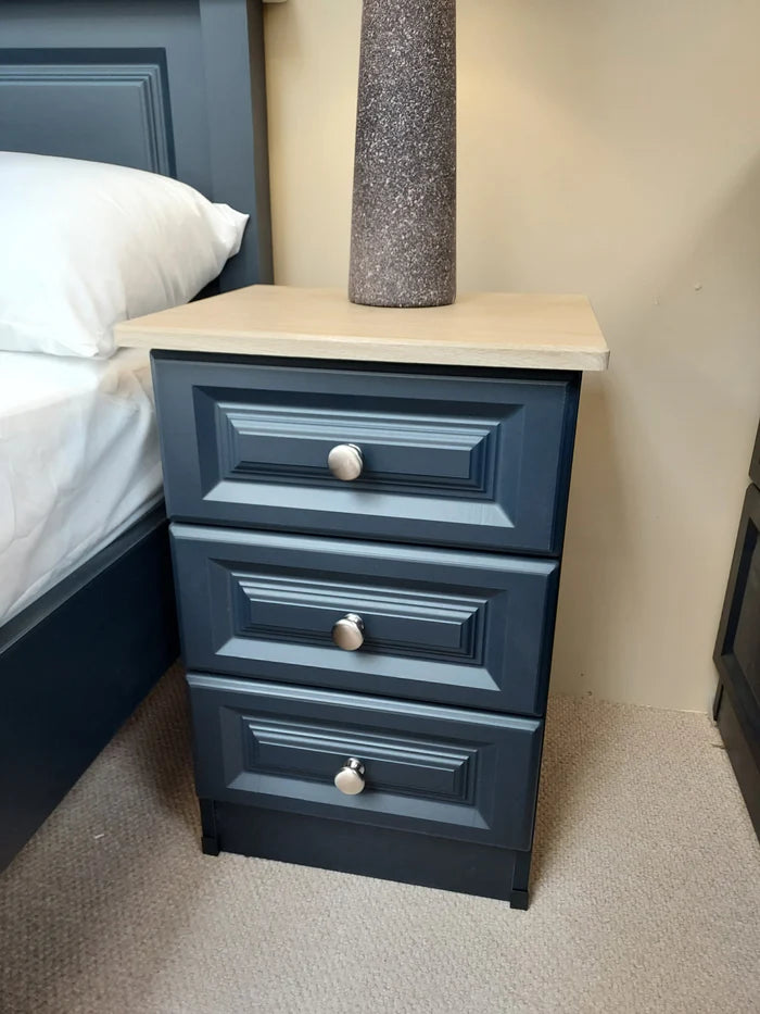 Cedar Wood 2 Drawer Locker