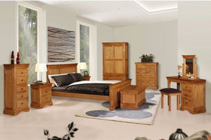 Delta Oak Triple Wardrobe with Drawers
